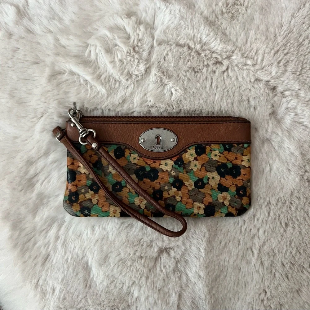 FOSSIL Key Per floral print and brown leather wristlet